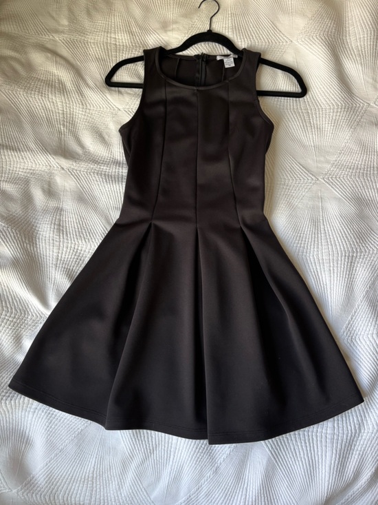 Bar III Dresses & Skirts - Black Sleeveless Fit-and-Flare Dress